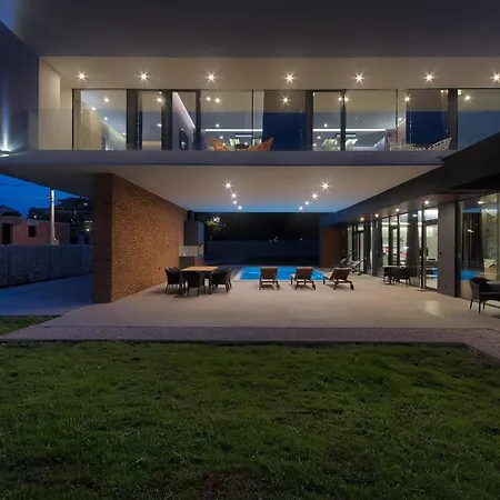 Mediterraneo 2 Villa *