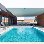 Mediterraneo 2 By Istra Vacation Лижнян