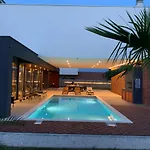 Вилла Mediterraneo 2 By Istra Vacation Лижнян